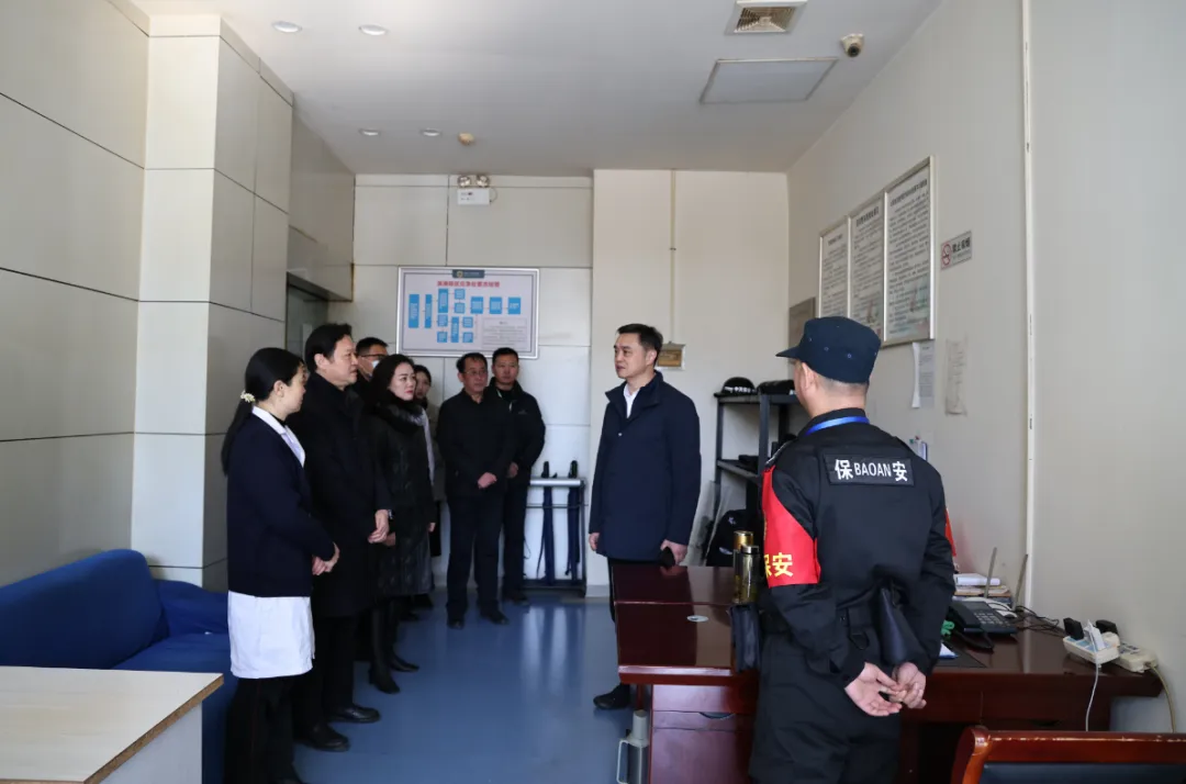 1737969093076 640 (1)